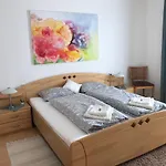 Haus Heincz *