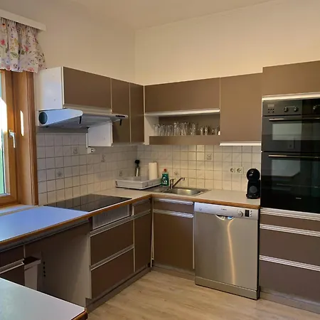 Haus Heincz * Radenthein